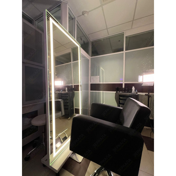 Выполненная работа: зеркало с подставкой для салона красоты с подсветкой светодиодной лентой